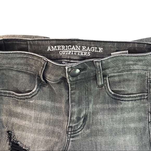 NEW | American Eagle | Super Super Stretch Washed Black Ripped Jegging | Size 0 - Picture 5 of 7